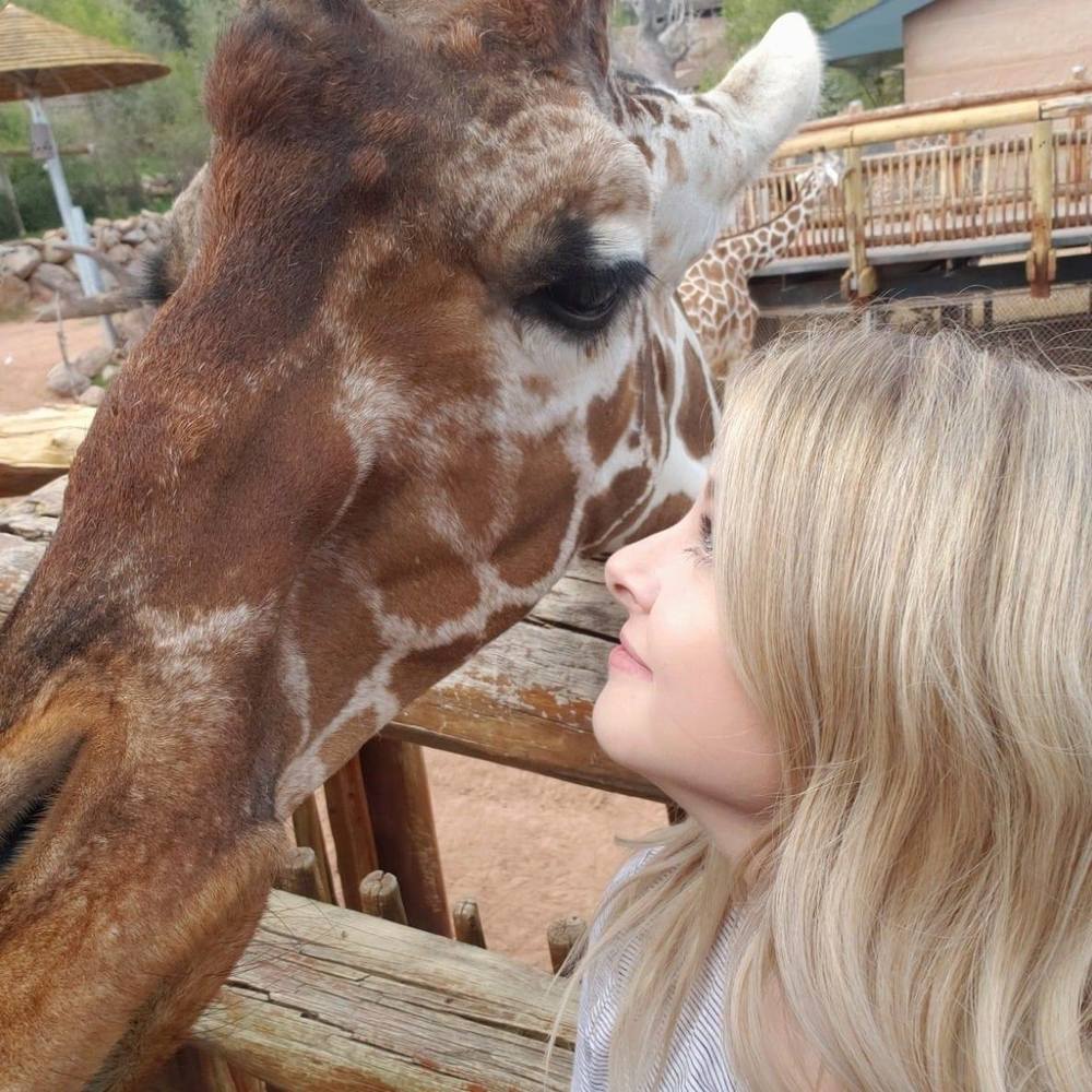 Meet your Posher, Lisa